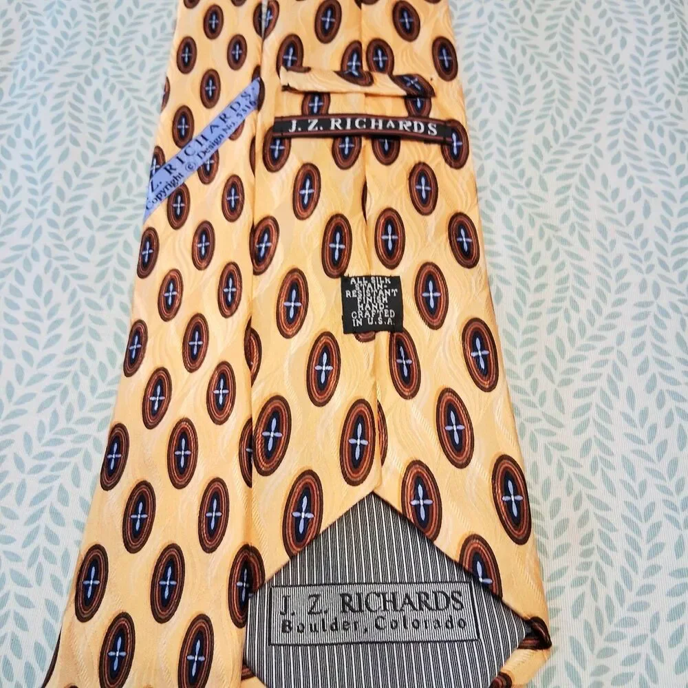 J.Z. Richards Umberto Bossi Museum Artifacts Men's Silk Tie Lot 3 Geometric EUC